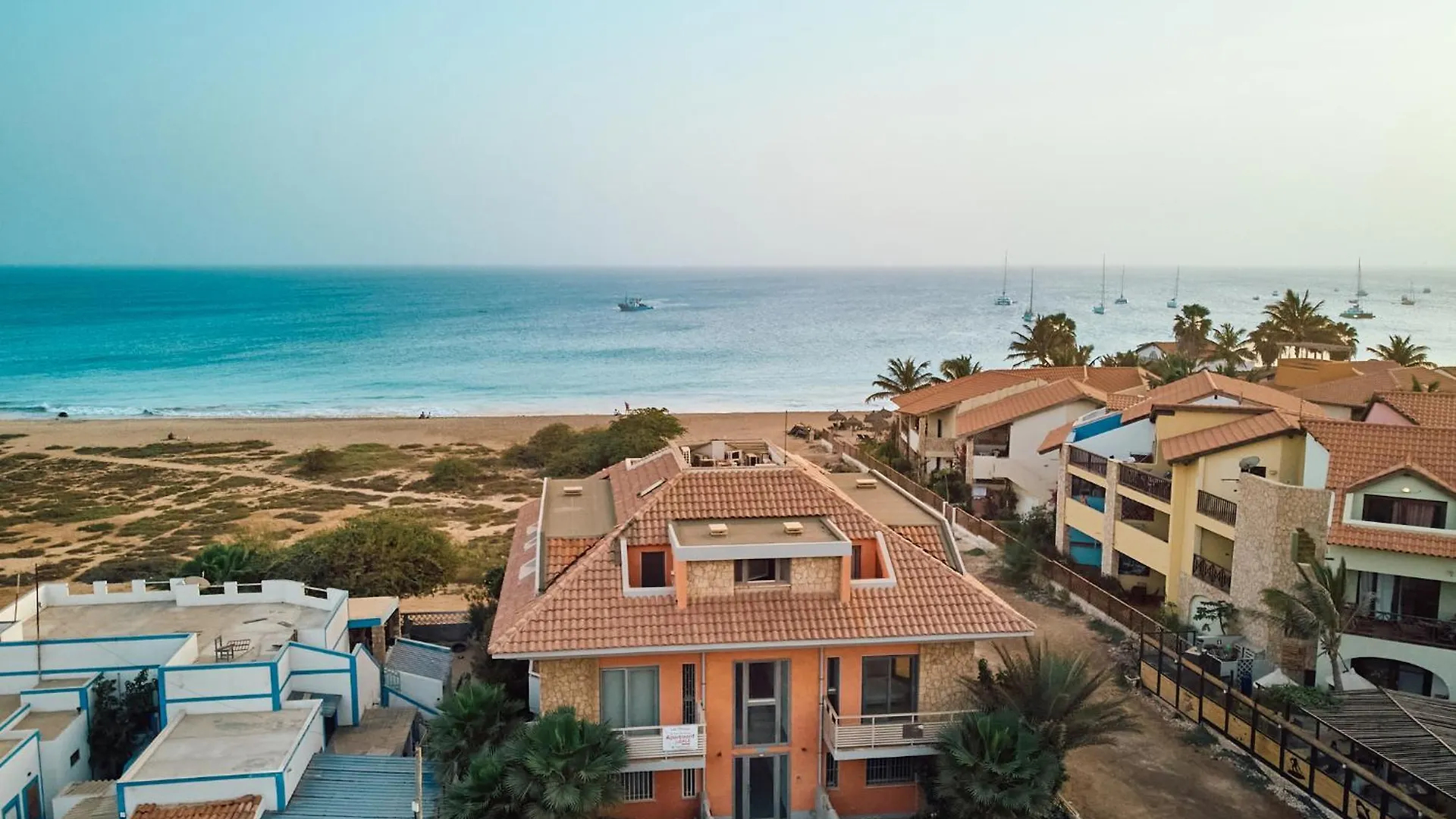 Corallo Beach Front Apartments - By Bobbywashere Santa Maria Capo Verde