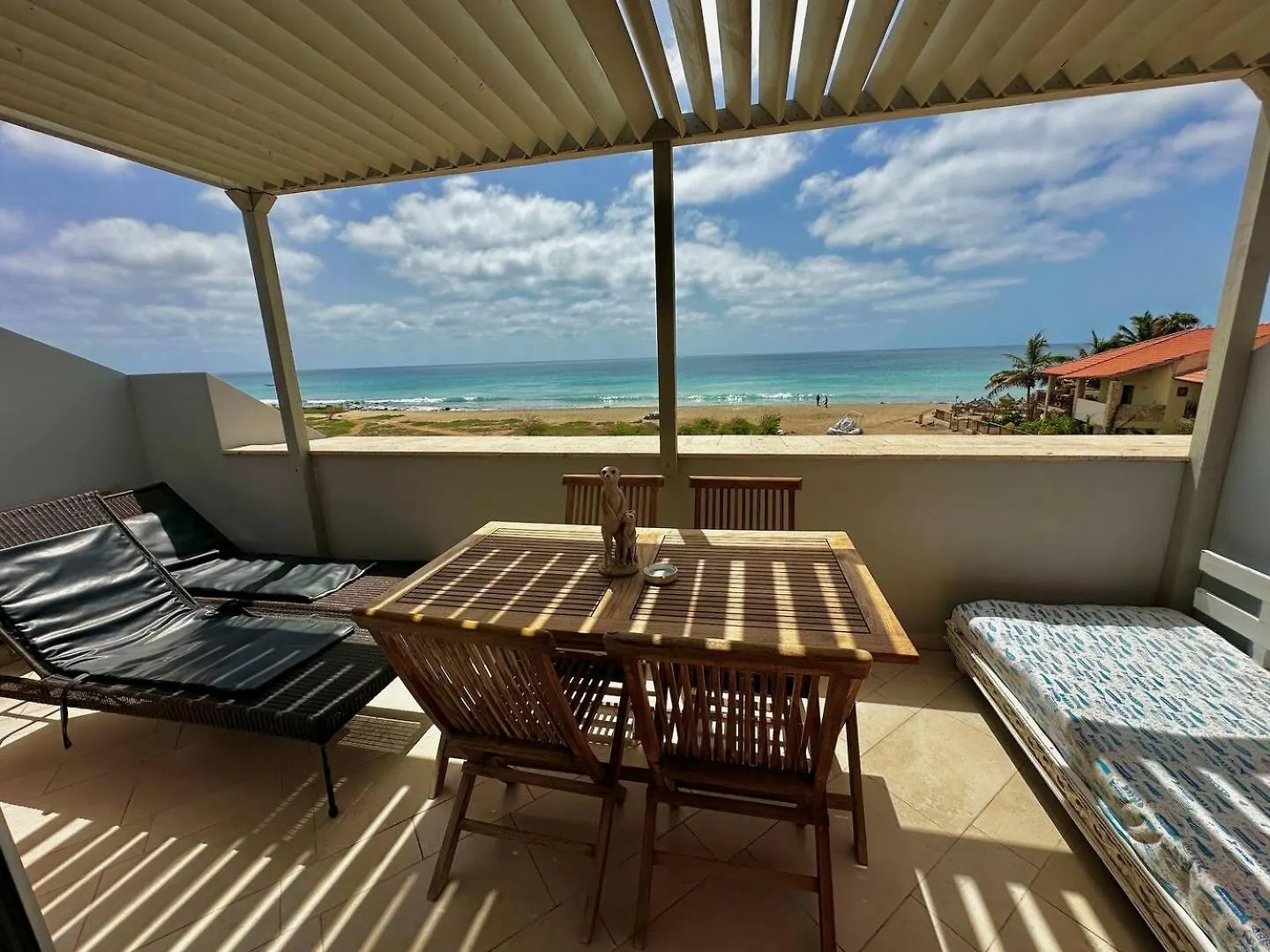 Corallo Beach Front Apartments - By Bobbywashere Santa Maria